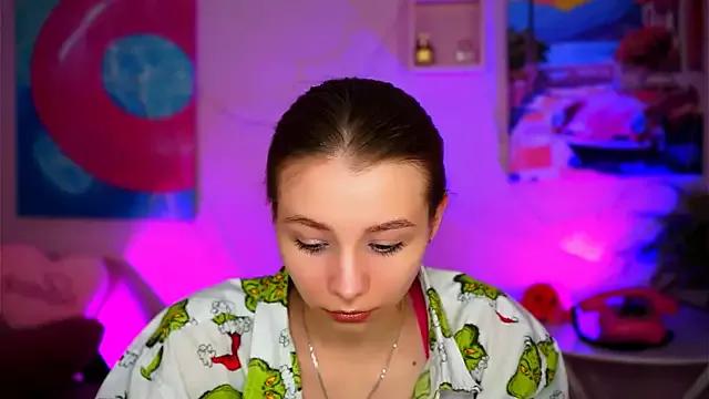 JulieDaniel from StripChat is Freechat