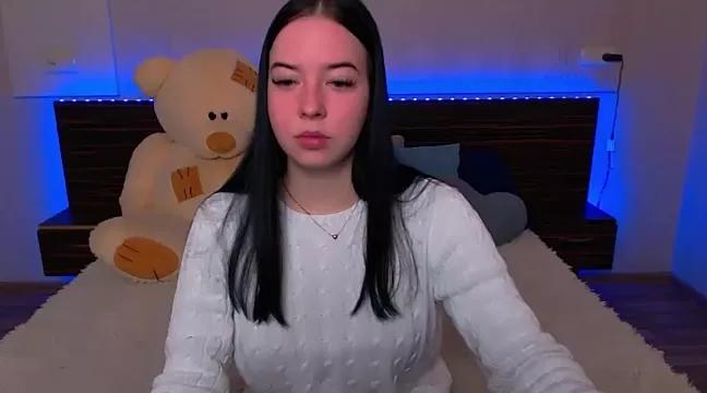 Jully_Bell_ from StripChat