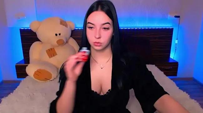 Jully_Bell_ from StripChat