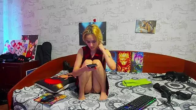 KagamiTayga from StripChat