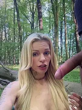 Photos of KairaKampen from StripChat is Freechat