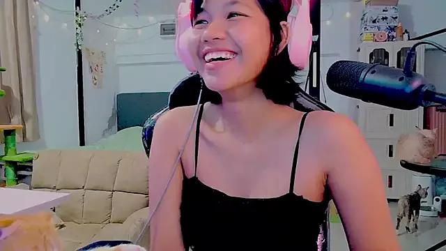 Kana_G from StripChat