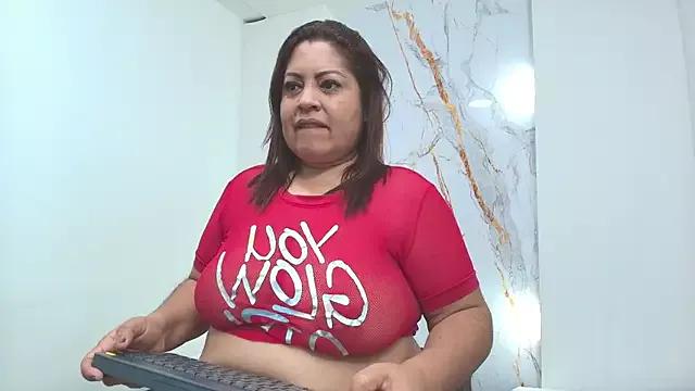 Karla_hilton1 from StripChat is Freechat