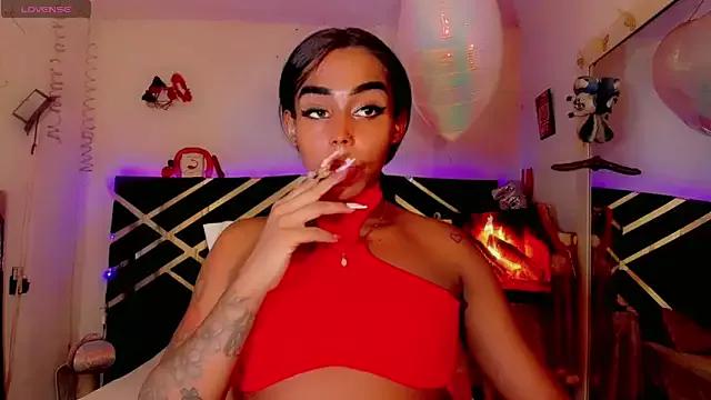 karol_tssweet from StripChat is Freechat