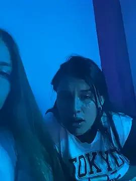 KarolainR from StripChat is Freechat