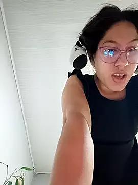 Karoline_Levy from StripChat is Freechat