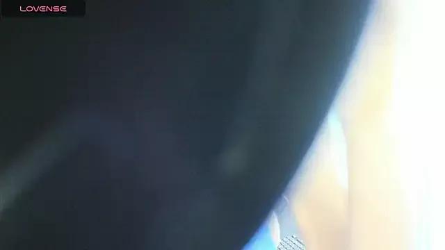 KarolX_ from StripChat is Freechat