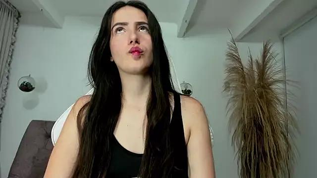 katalella_brown1 from StripChat