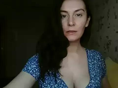 KatalinaQE from StripChat is Freechat