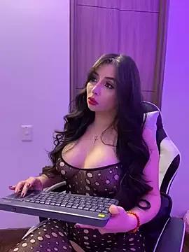 KateDeLatorre from StripChat is Freechat