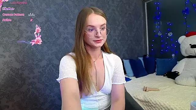 KateJonson from StripChat is Freechat