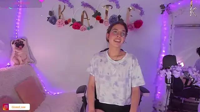 KATERAW from StripChat is Freechat