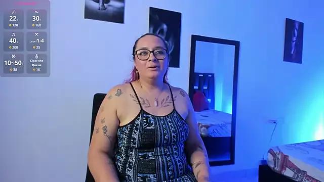 katherina_diaz from StripChat is Freechat