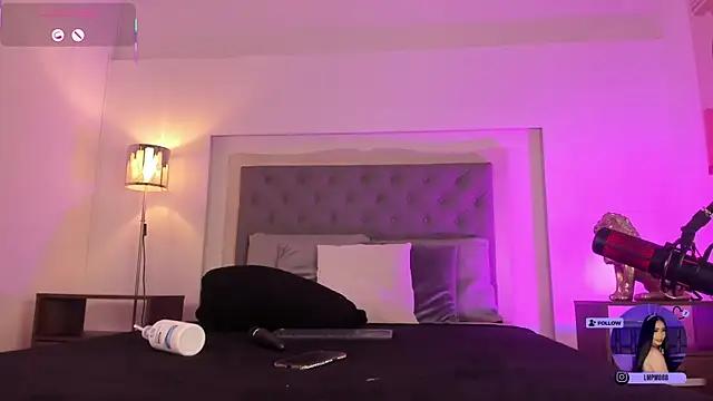 Katte_Hood11 from StripChat