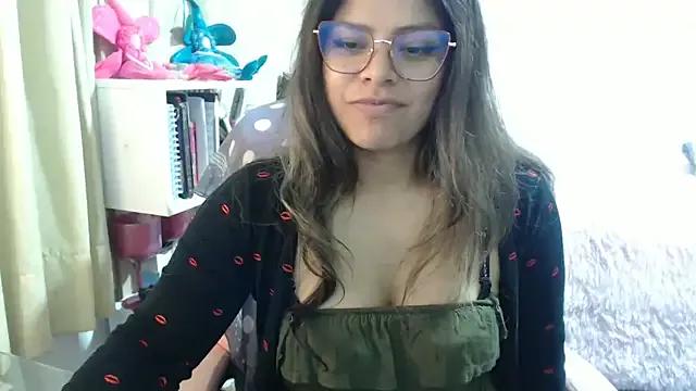 KatteAngelLat from StripChat