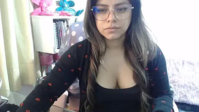 KatteAngelLat from StripChat