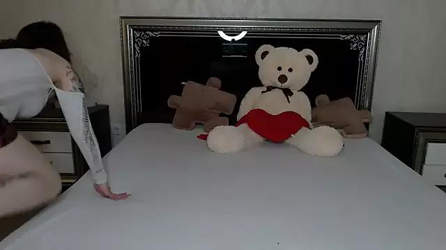 Katty_Kitty9999 from StripChat