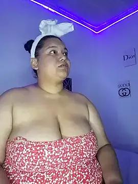 kattypeach1 from StripChat