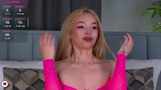 Girls: try live performances with matured performers, from dancing to quirks, in a variety of beautiful sex cams.