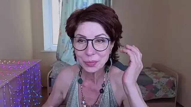 Kelly_Fleur from StripChat