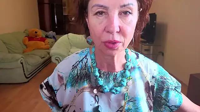 Kelly_Fleur from StripChat is Freechat