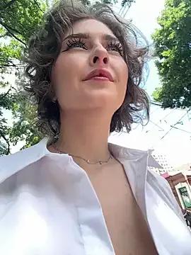 Photos of KellyKeler from StripChat is Freechat