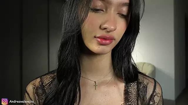 kendall_ruiz from StripChat is Freechat