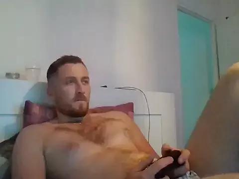 Keviios from StripChat is Freechat