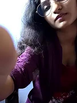 Khadija37 webcams show profile image 