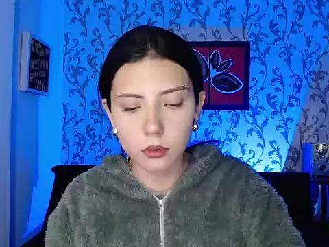 Khatalynna_Love from StripChat is Freechat