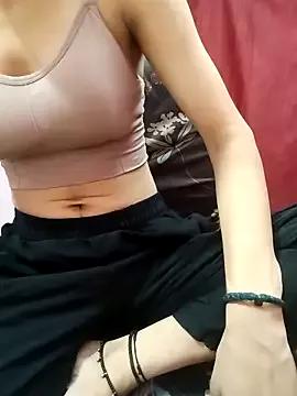 Khushi-Star from StripChat is Freechat