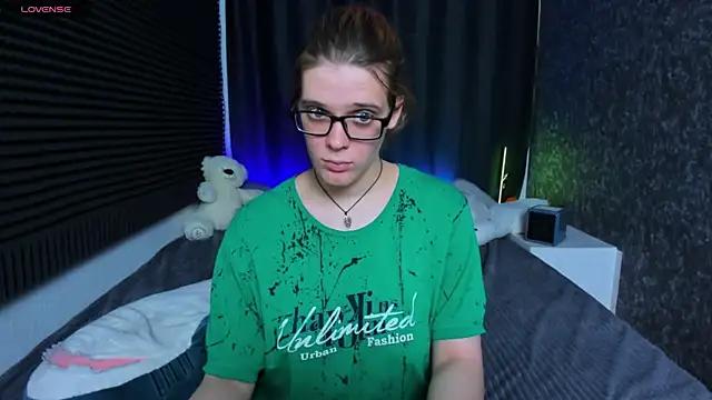 KIKI_Krash from StripChat