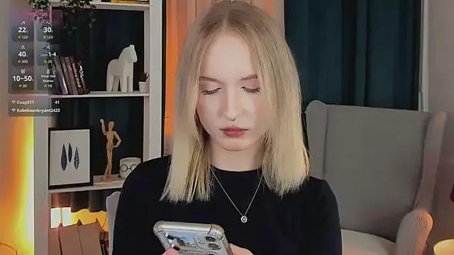 kikishyness from StripChat