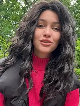 KikiWatson from StripChat