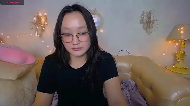 KimmiBoom from StripChat