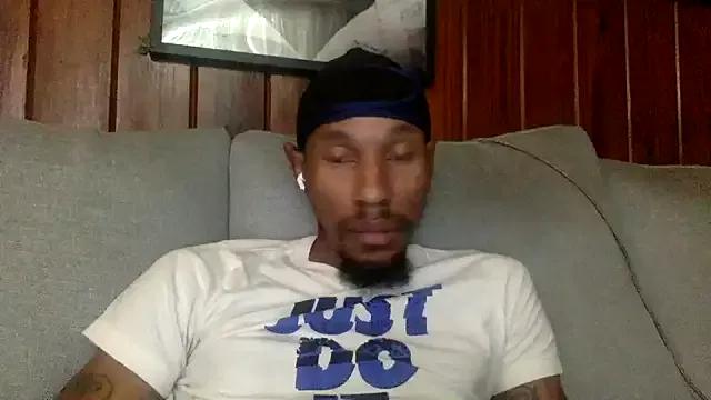 KingDerRico from StripChat is Freechat