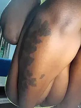 kinkybeby from StripChat