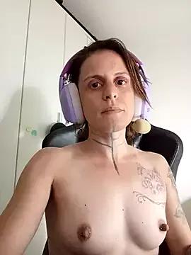 kinkybowie from StripChat is Freechat