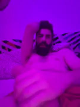 kinkyguy04 from StripChat