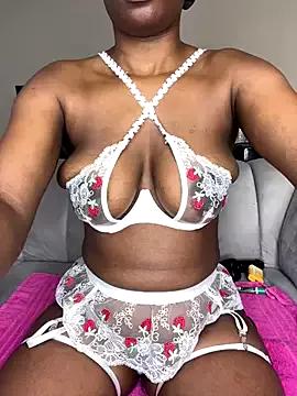 Kinkyy_ from StripChat