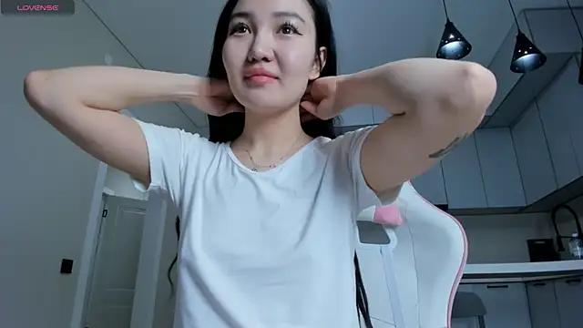 Kiss_dii from StripChat