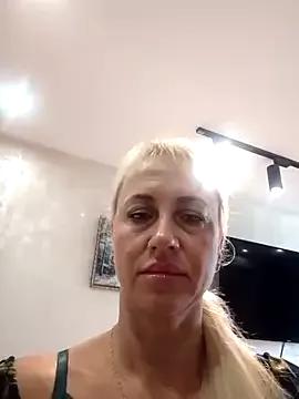 KissMiSveet from StripChat