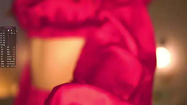 KissOfFlame from StripChat is Freechat