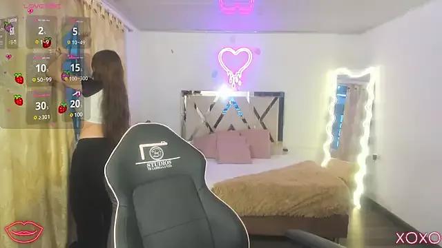 kissy_tay from StripChat