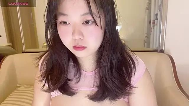 Kittenfishing from StripChat