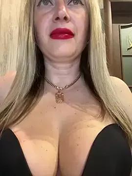 Kittenforyou from StripChat