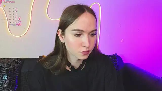 kitty_kattyy from StripChat is Freechat