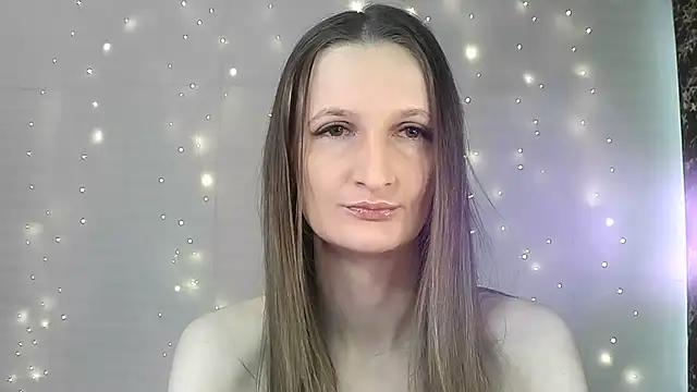 Kitty_Player from StripChat