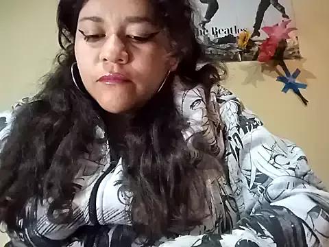 Kitty_WetXxX from StripChat