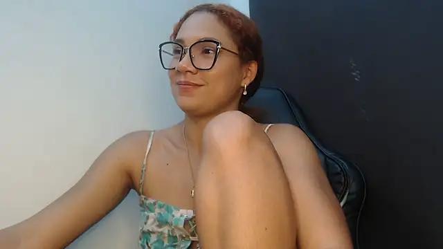 KittyKardy from StripChat